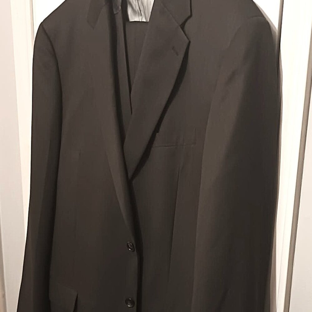 FUBU Collection Men 3 Piece Grayish Brown Suit    46L